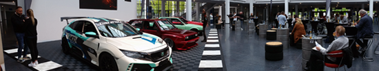 Pressekonferenz: Tuning World Bodensee 2023 - Freitag, 12. Mai 2023, 12 Uhr, im Foyer West, Messe Friedrichshafen - social panorama