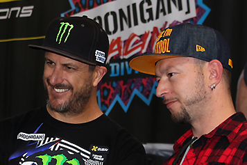 Ken Block am Stand von ST Suspensions bei der Tuning World Bodensee 2016